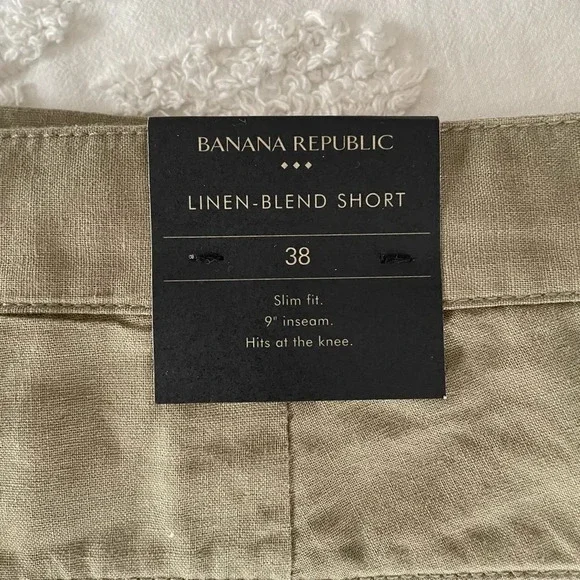 Banana Republic Linen-Blend Short - Picture 2 of 9